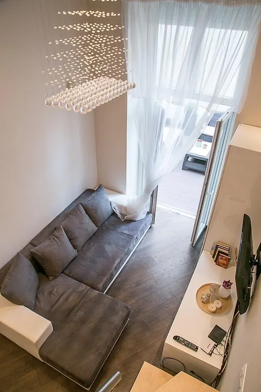 Dessewffy Apartment 0*, Budapest Hungary
